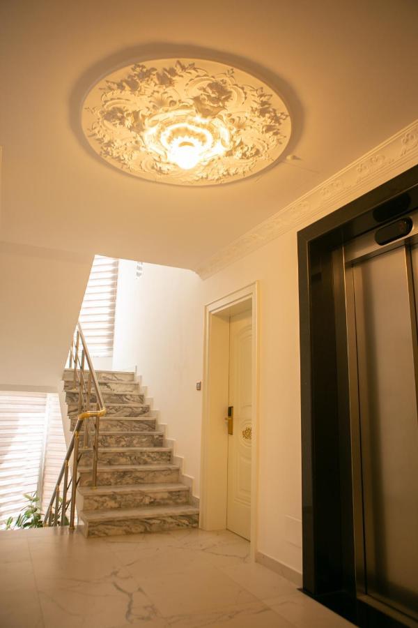 Hotel Vila Mare Durres Bagian luar foto