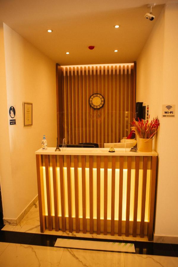 Hotel Vila Mare Durres Bagian luar foto